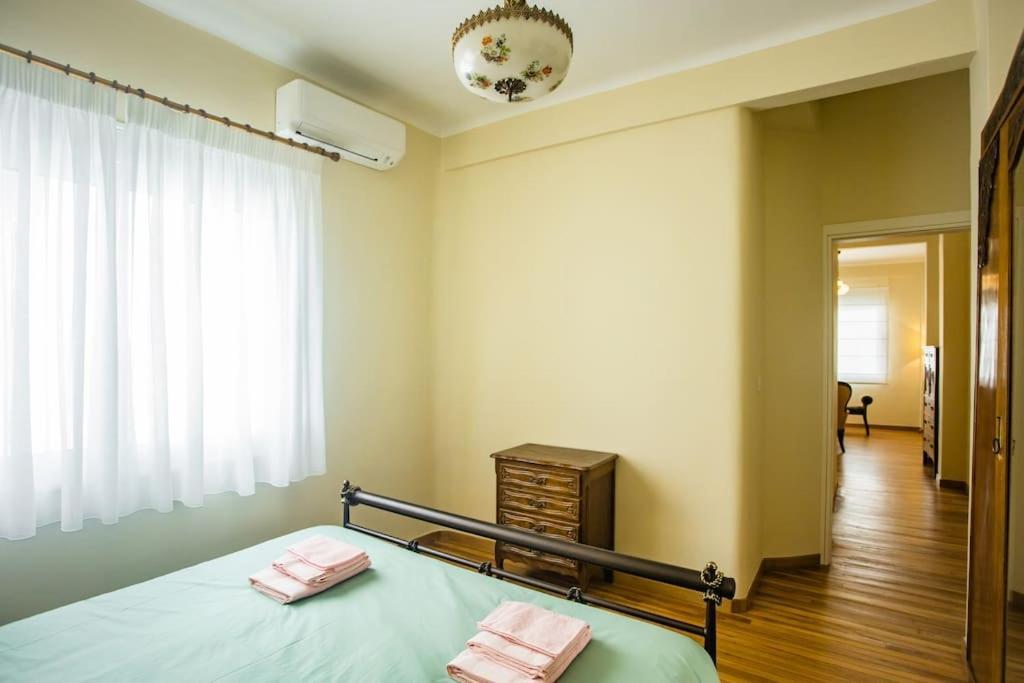 Plaka Vintage Apartment 아테네 외부 사진